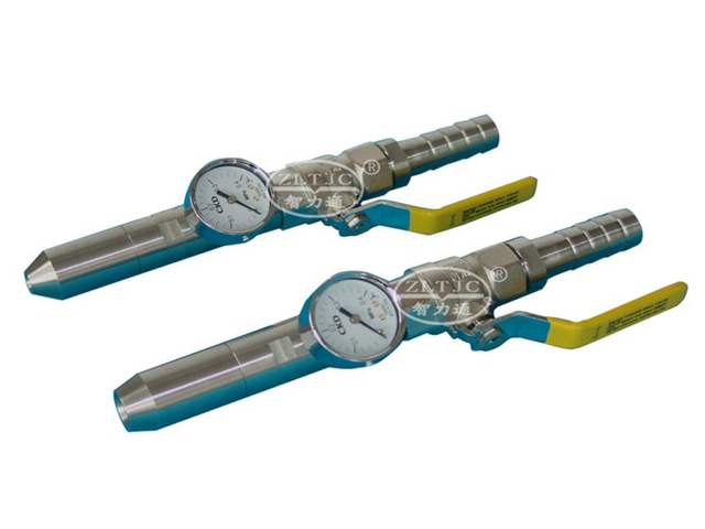 Testovac&iacute; zař&iacute;zen&iacute; trysek vodn&iacute;ho paprsku podle IEC60529 IPX5