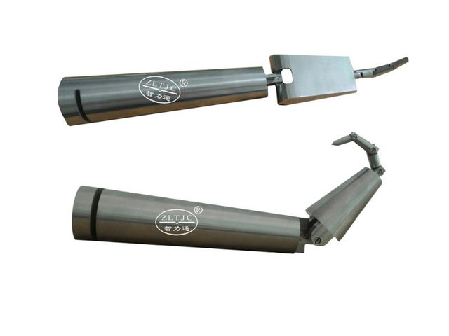 10.5-11.5 سال کی عمر کے چپٹے اور مخروطی ہاتھ کے ساتھ واضح تحقیقات